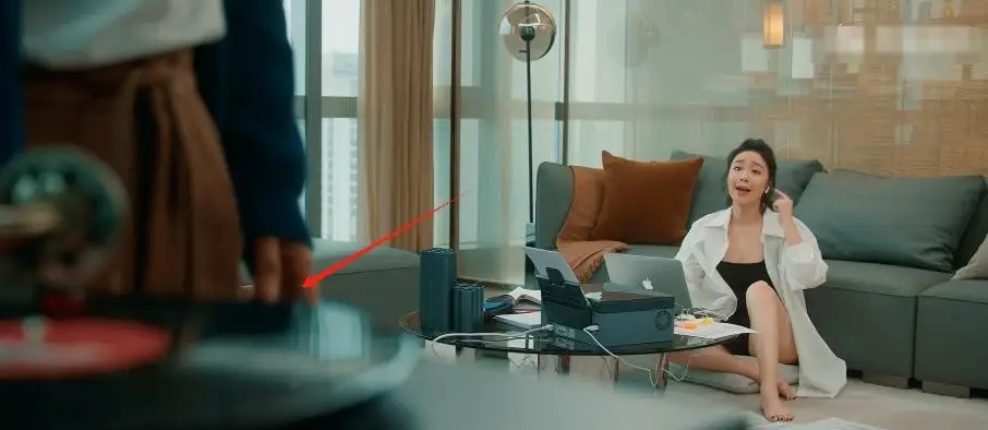 袁弘宠妻狂魔 大蒜吻 周慕孙演技深度_娱乐圈 舌吻 大蒜