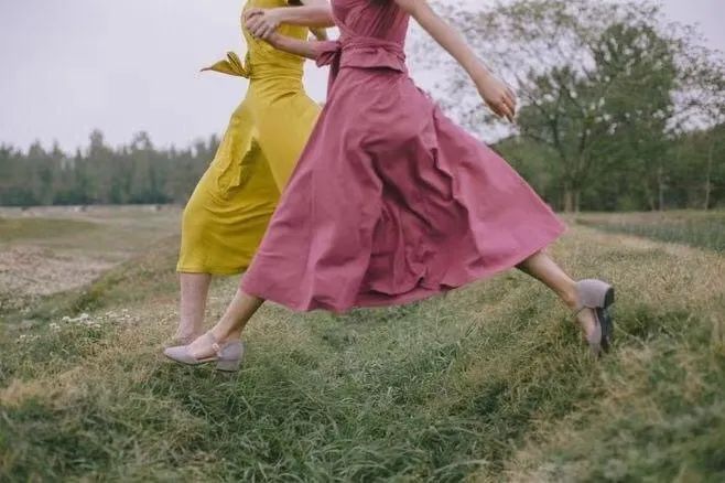 明星八卦心理学_吃瓜文化_世界明星黑料大瓜是谁发明的呢,