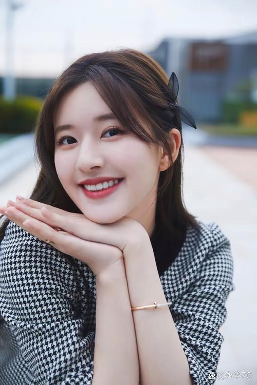 娱乐圈绝世美女盘点_娱乐圈的绝世美貌_娱乐圈绝世美男