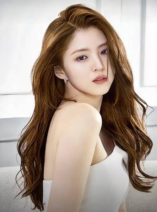 韩国性感女明星图片美_性感明星韩国图片美女裸体_性感女明星头像