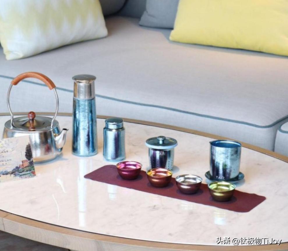 明星同款水杯热点,_纯钛水杯选购指南_钛杯品牌排行榜