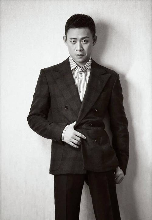 娱乐圈硬汉小生_娱乐圈硬汉_硬汉的娱乐圈小说武数